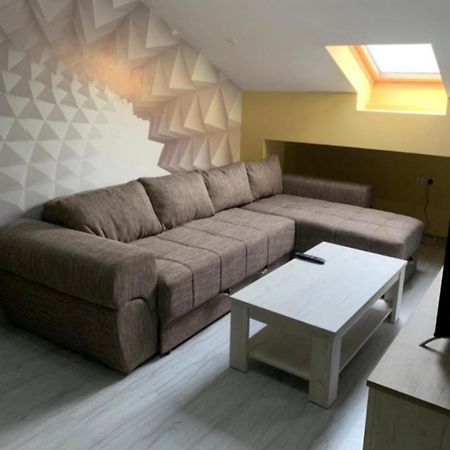 Zara Apartman Krusevac - Centar Διαμέρισμα Εξωτερικό φωτογραφία