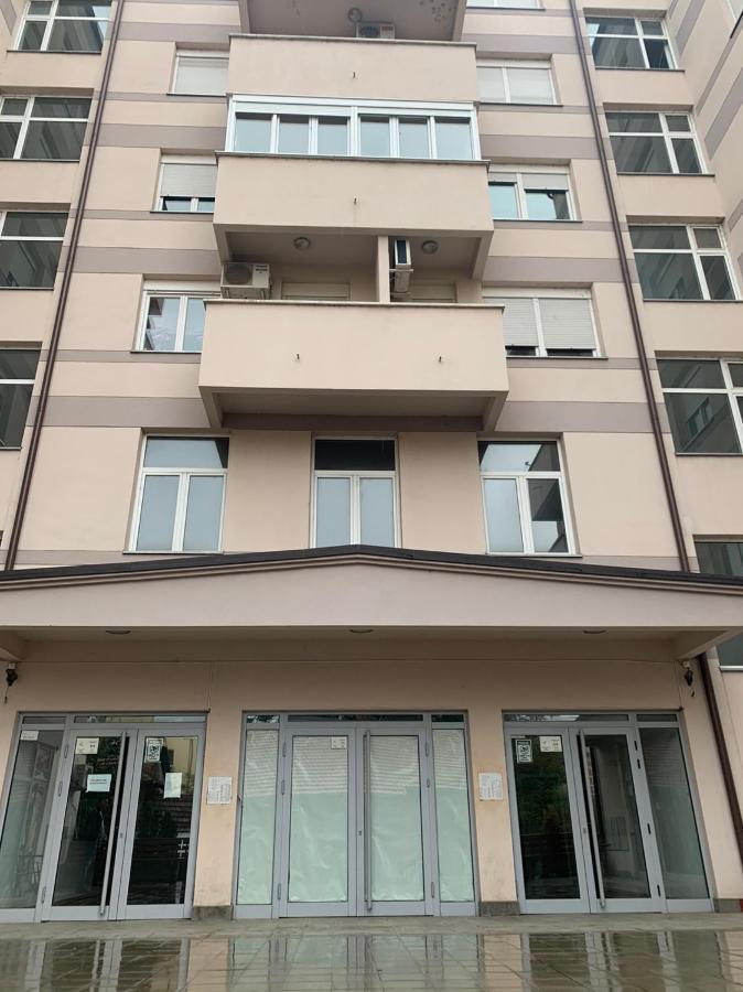 Zara Apartman Krusevac - Centar Διαμέρισμα Εξωτερικό φωτογραφία